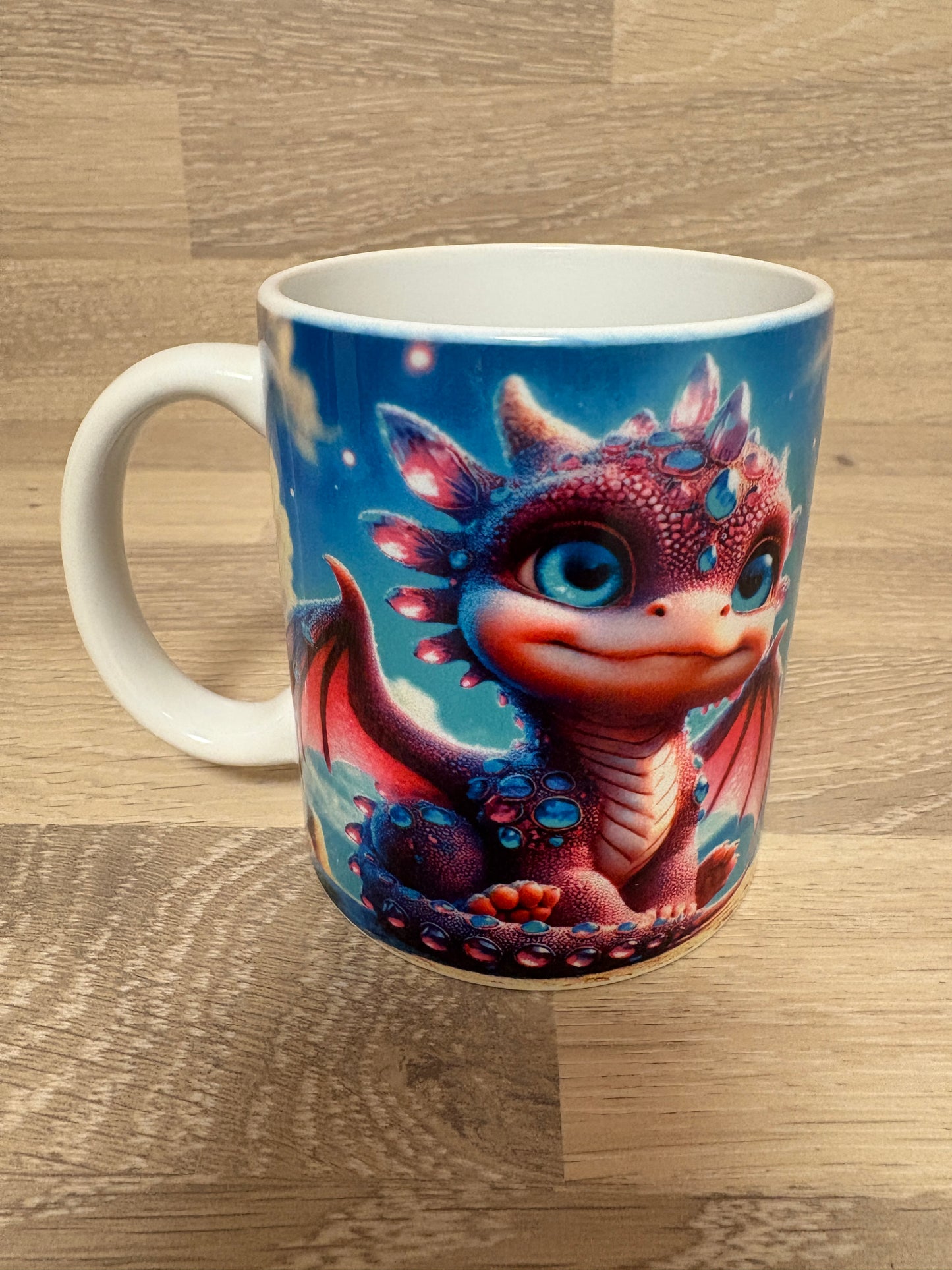 Kaffee-/Teetasse Glitzerdrache mit Edelsteinen Artikeln. 1013