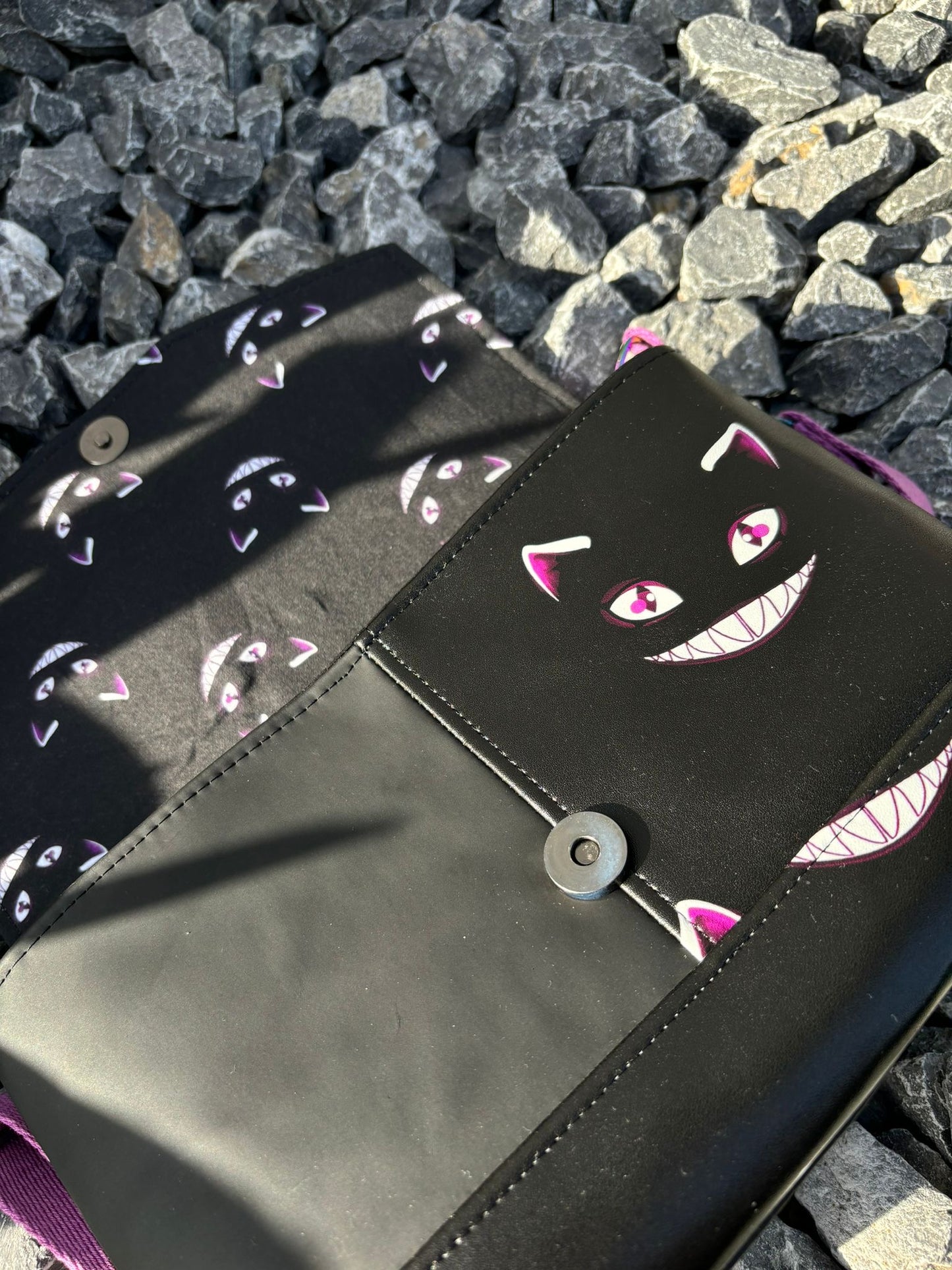 kleine Handtasche / Damen Umhängetasche Grinsekatze