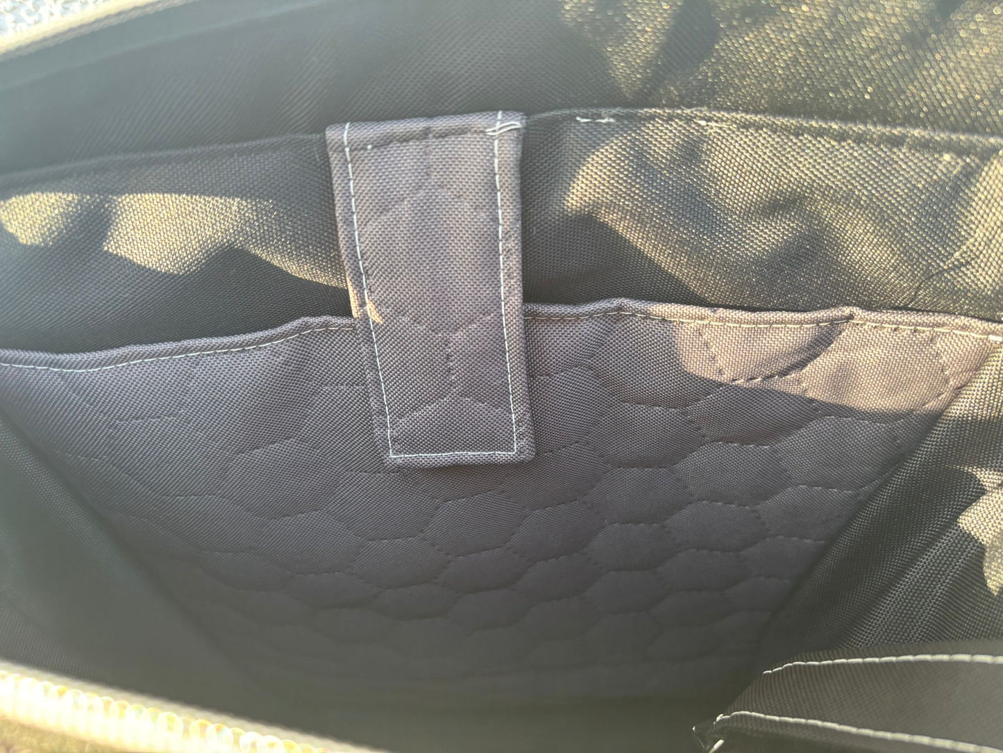 toller geräumiger Rucksack **Einzelstück**, aus Glow in the Dark Kunstleder
