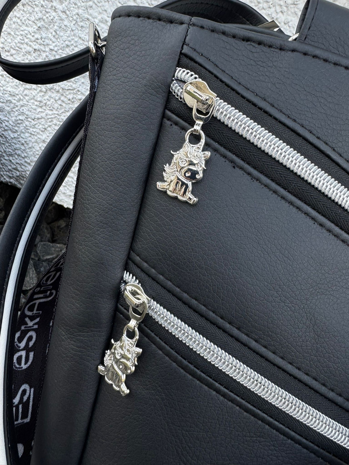 🖤 Handmade Design-Tasche mit Schultergurt & Henkeln