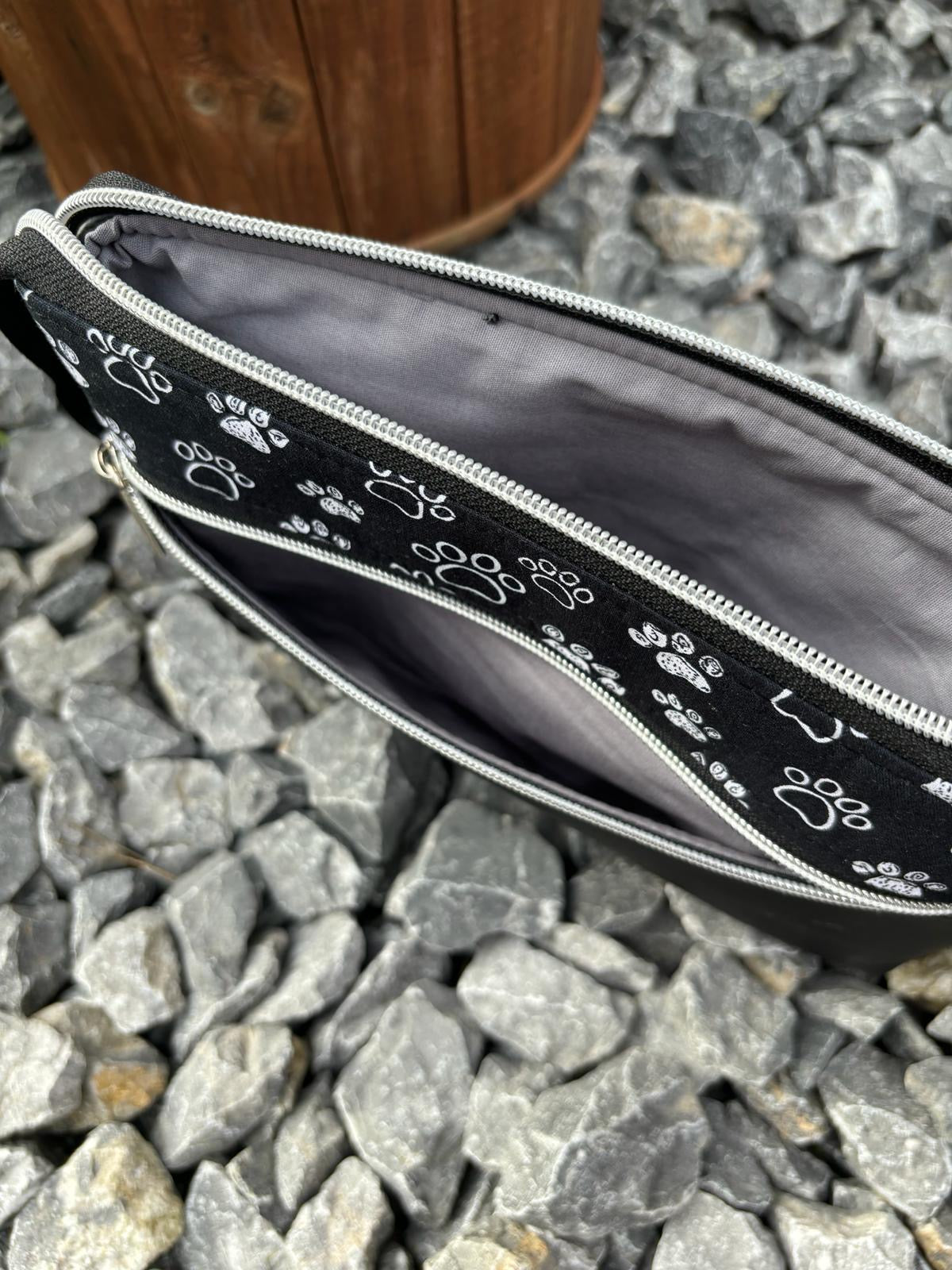Kosmetiktäschchen / Aufbewahrungstasche Pfoten