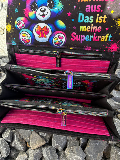 Geldbörse groß bunte Teddys mit Spruch - frech, bunt & mega praktisch