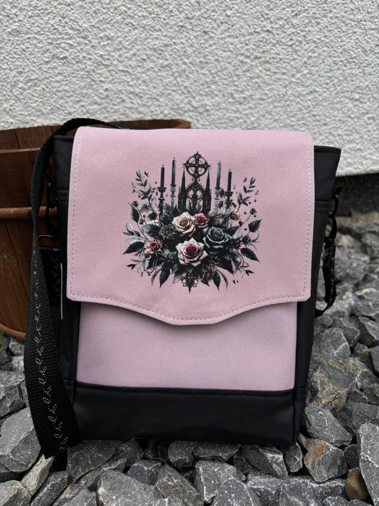 Handytasche/ kleine Umhängetasche schwarz/rosa mit Bügelbild